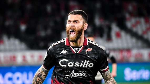Antenucci: "Il Bari non può andare in Serie C. Il mio cuore sarà con loro"