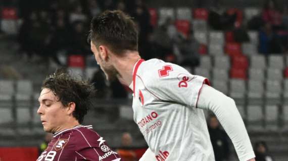Maggiore carica: "Vedo un Bari molto competitivo. Centrocampo? Ci completiamo. Due i modelli"