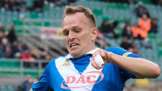 Ecco Dickmann! Arrivato in città, ora visite e firma