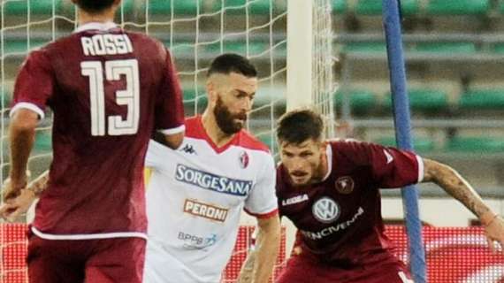 Antenucci e l'addio al calcio. Il Bari: "E' stato un privilegio"