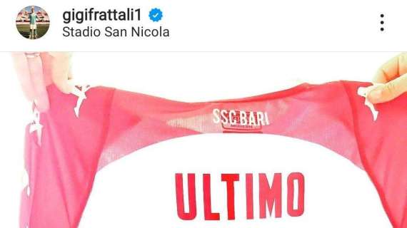 Social - Frattali regala la maglia del Bari a Ultimo. Maita e Simeri ancora insieme