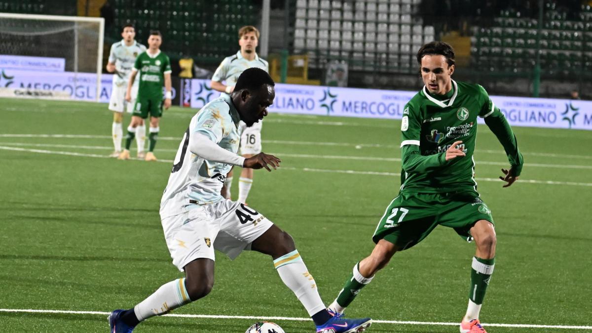 Frosinone, il marcatore Fini: "Sono felice. Vittoria importante"