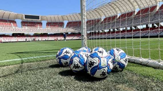 Pallone d'oro - Bari, inizio shock. Si salva Obaretin. Il podio dei lettori di TuttoBari