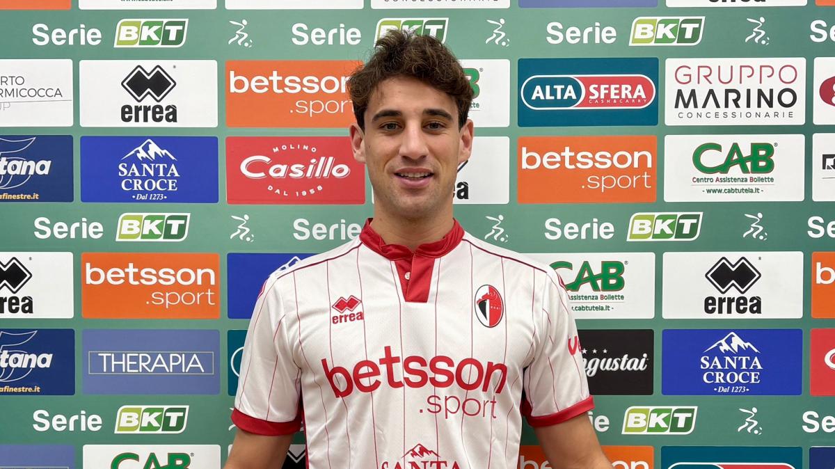 UFFICIALE - Cistana il primo arrivo del mercato. Formula e numero di maglia