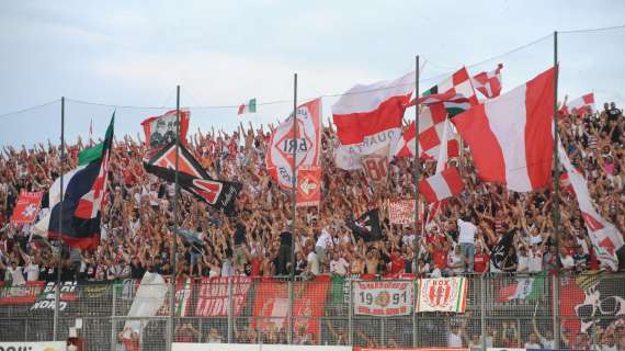 Il Bari e i derby - I quattro incontri ufficiali con l'Ostuni, la città bianca di Puglia