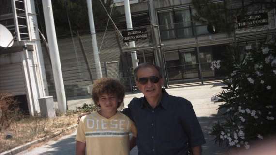 Antonello Gammone e Pasquale Dattoli in una foto del 2006 all&#039;esterno del San Nicola