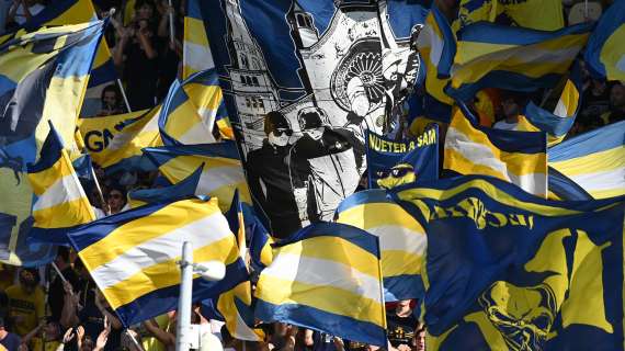 Serie B, il Parma la vince nel recupero: riagganciato il Venezia. Al Modena il derby. RISULTATI E CLASSIFICA