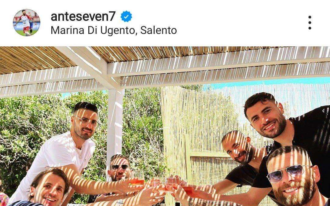 Social - Che trio biancorosso in Salento! Cheddira sotto il sole di Riccione