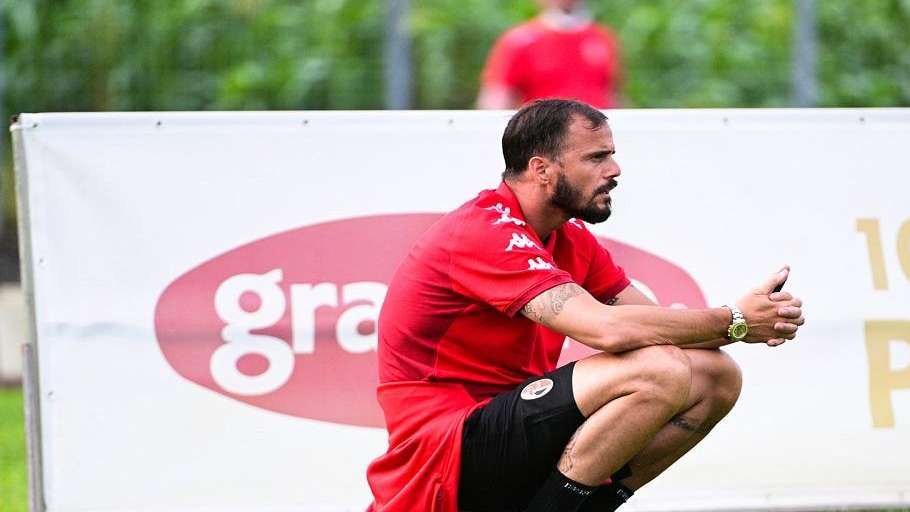 GS - Bianco in diffida, Taranto multato per cori contro Bari. Punito Polito, il motivo...