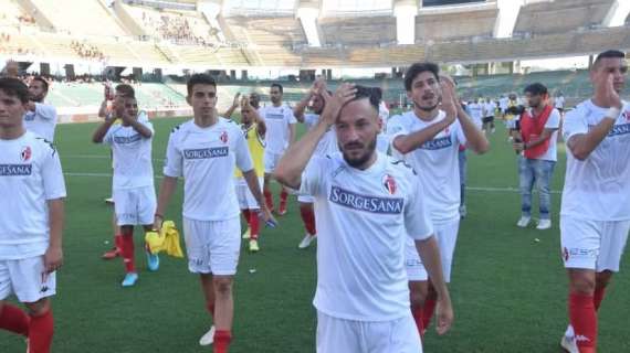 Acireale-Bari 1-3: i galletti chiudono in nove. In gol anche Langella