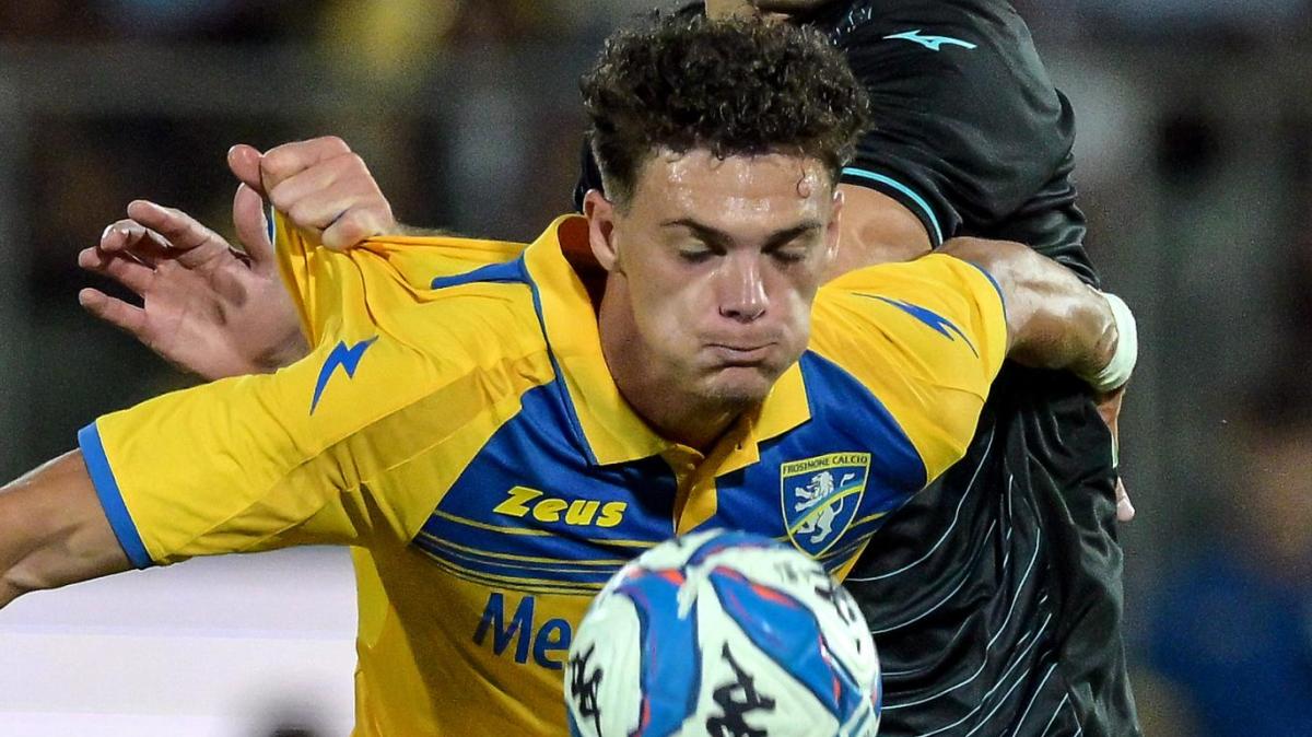 Il Bari alla "lavagna". Da Benedetti a Cuni: come ripartirebbero i biancorossi