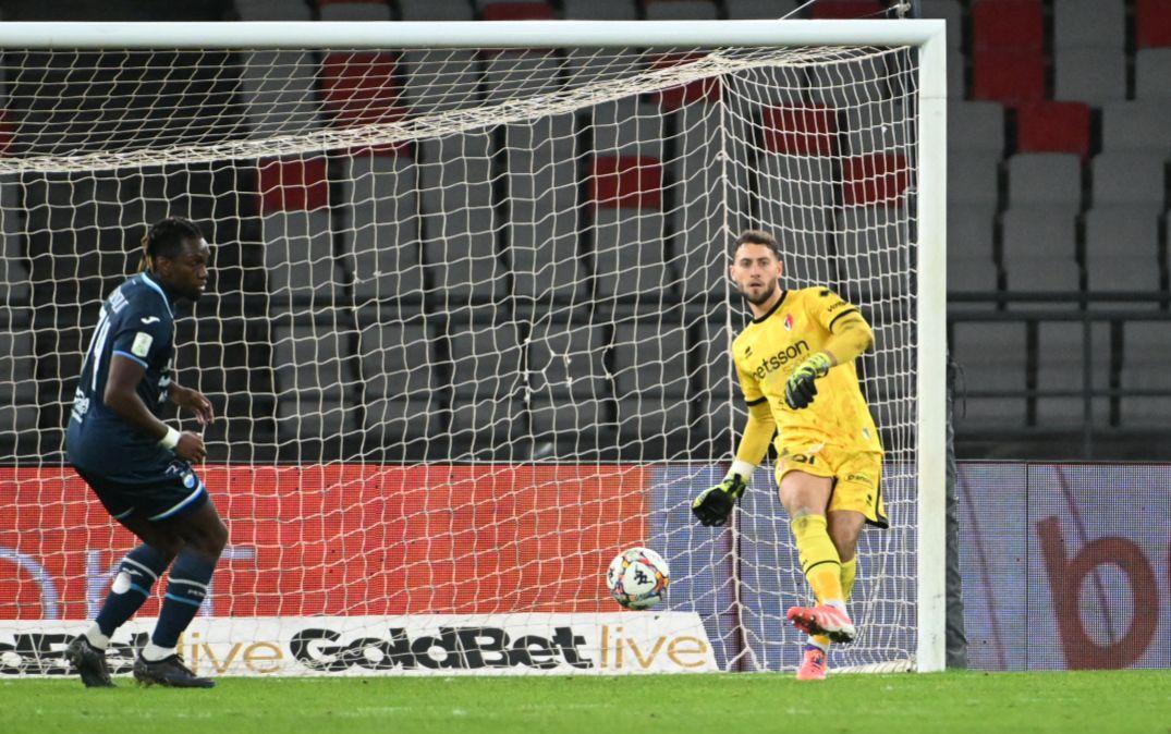 De Trizio: "Con questa proprietà siamo azienda. I gol subiti? Da mani nei capelli"