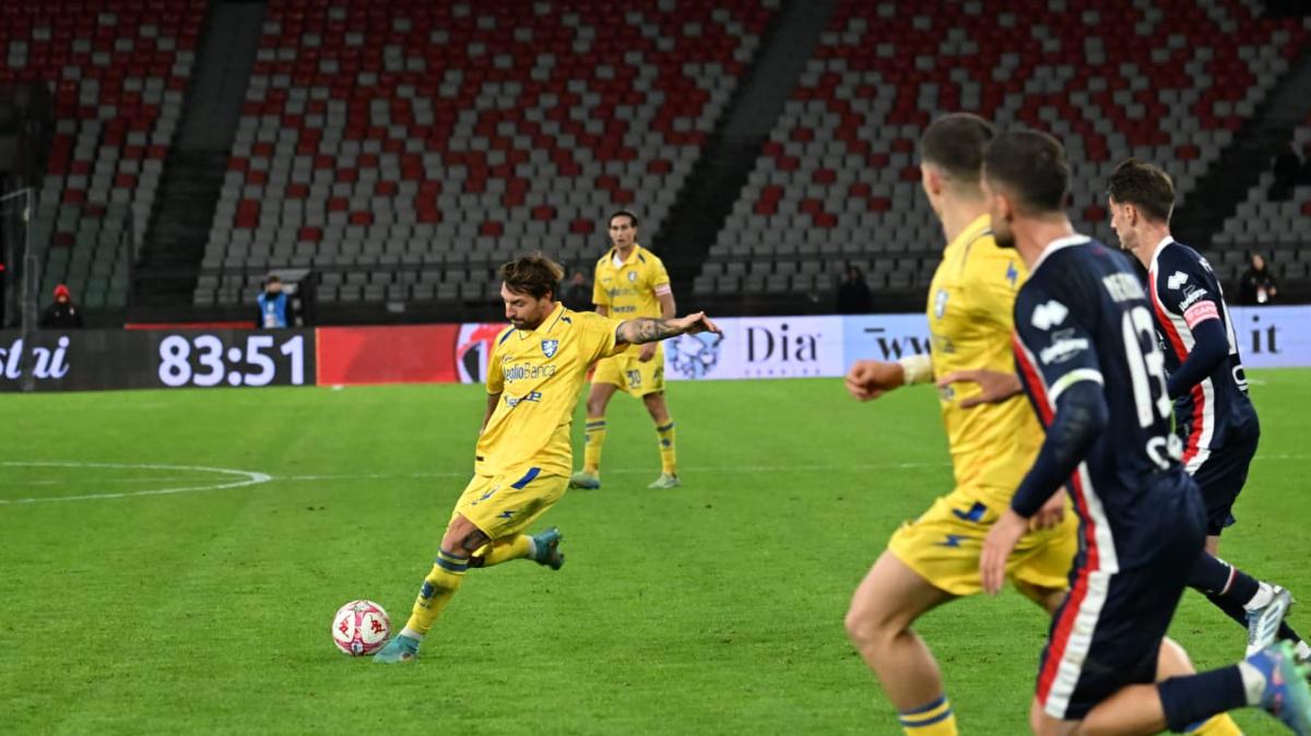 Assist: nessuno come Calò (e mercoledì affronta il Bari). Dorval primo biancorosso