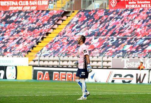 A Trieste spettatori... dipinti!