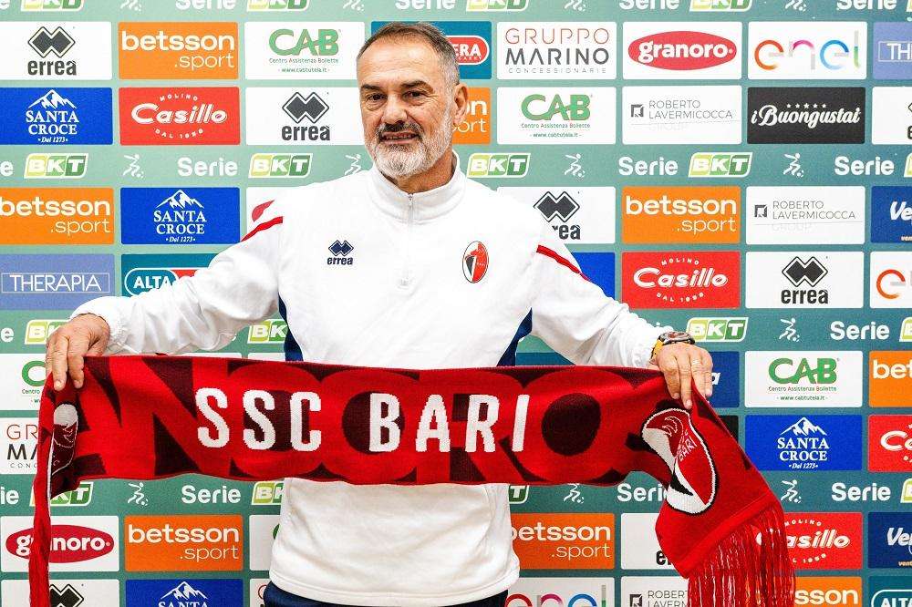 Ora è UFFICIALE. Vivarini nuovo tecnico biancorosso