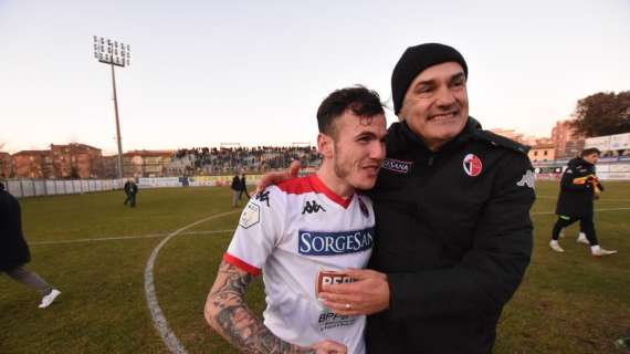 Dal web: "D’Ursi, il Bari ha già il suo campione. Forza Hamlili! Mercato, quando il primo colpo?"