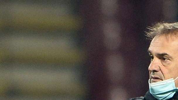 Catanzaro, Vivarini: "Il ko del Bari dimostra che il girone è durissimo"