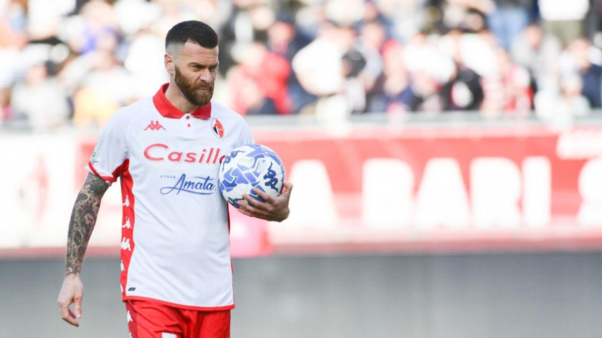 Storie biancorosse - Simeri e un eurogol di Antenucci regalano la vittoria contro il Catanzaro