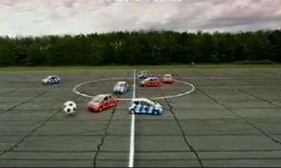 Calcio o automobilismo? Tutte e due. Video