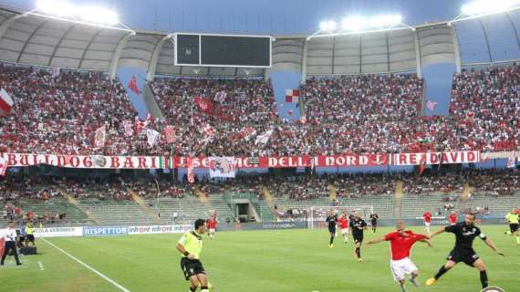 Il Bari chiama i tifosi: mini-abbonamenti per tre gare