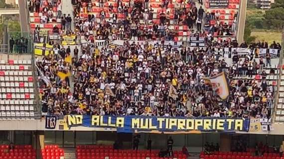 Solidarietà dei tifosi del Parma: "No alla multiproprietà"