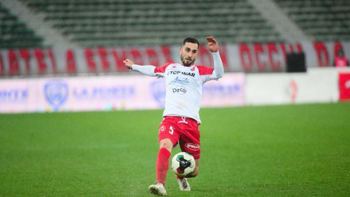 Giudice Sportivo - Celiento squalificato, quattro diffidati nel Bari. Un'assenza anche per il Catanzaro