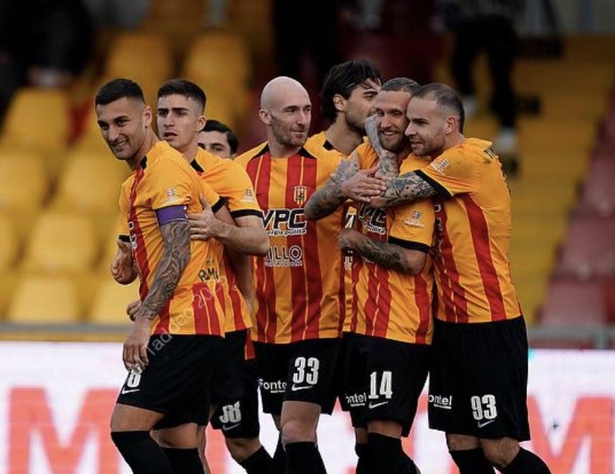 LE PAGELLE DI BENEVENTO-CASARANO: Maita e Prisco padroni del centrocampo, Romano non fa rimpiangere Pierozzi