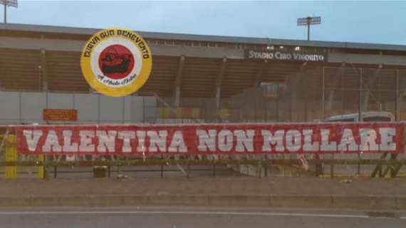 Curva Sud Benevento: "Valentina non mollare"