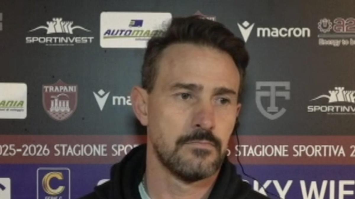 SALA STAMPA DOPO TRAPANI-BENEVENTO, FLORO FLORES:"In questa rosa ho sempre l’imbarazzo della scelta"