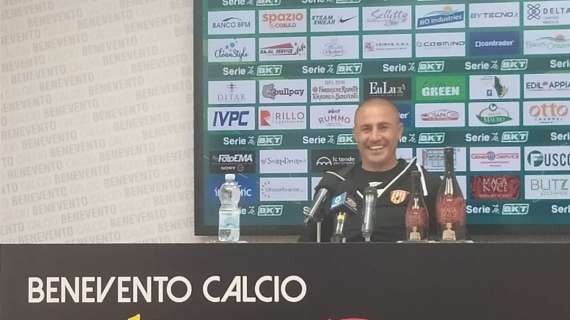 Benevento-Pisa, la conferenza stampa di  Cannavaro: "I ritiri sono duri ma ho ragazzi intelligenti"