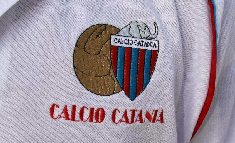 Catania, fatta per un difensore
