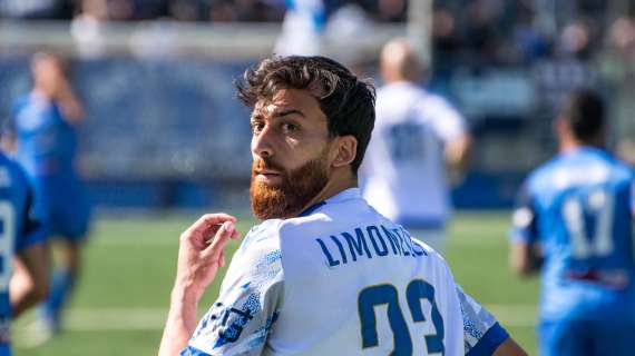 Siracusa, Limonelli rinnova: terzo anno in azzurro per il trequartista