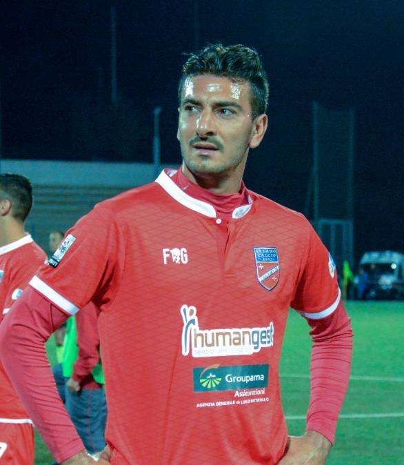 Fidelis Andria, scatto per Croce