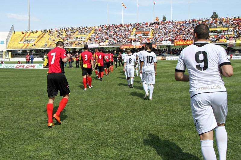 Benevento-Como, tribuna vip piena di addetti ai lavori