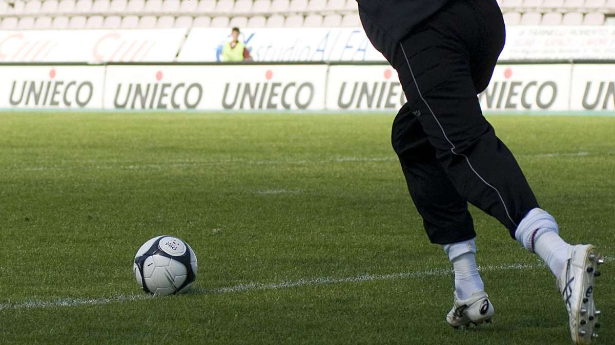 Aversa Normanna-Melfi: le probabili formazioni del derby normanno
