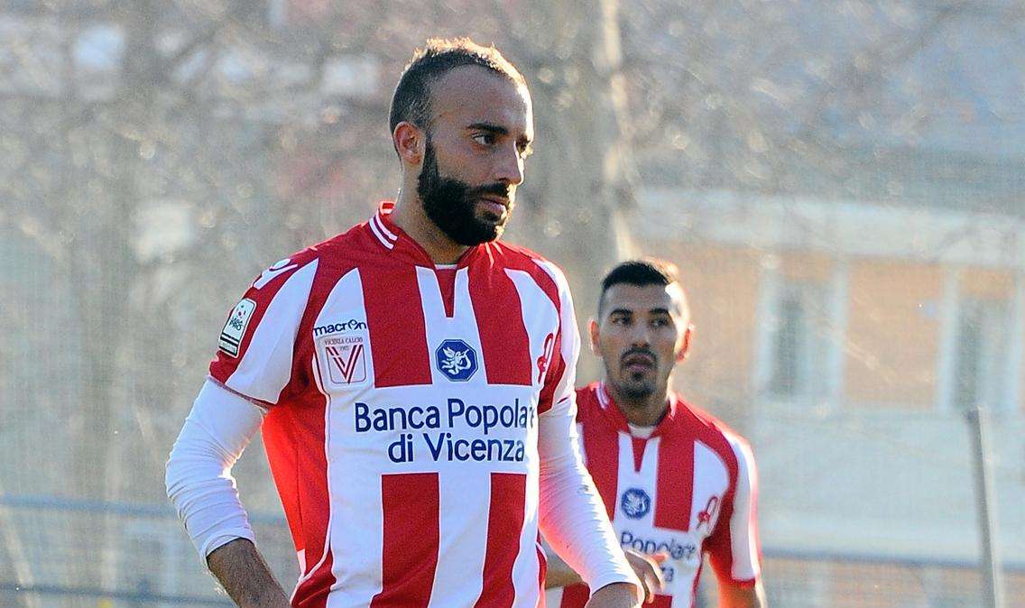 Casertana, convinto uno stopper