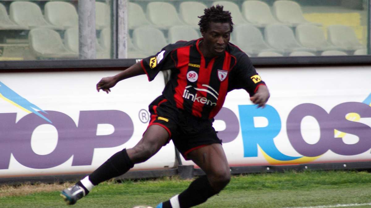 1^ Divisione, Foggia in nove espugna Benevento