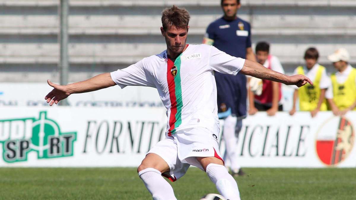 ESCLUSIVA TLP - Alessandria, due difensori in uscita