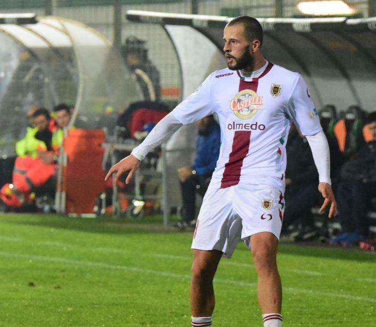 Bisceglie, piace un terzino di Serie B