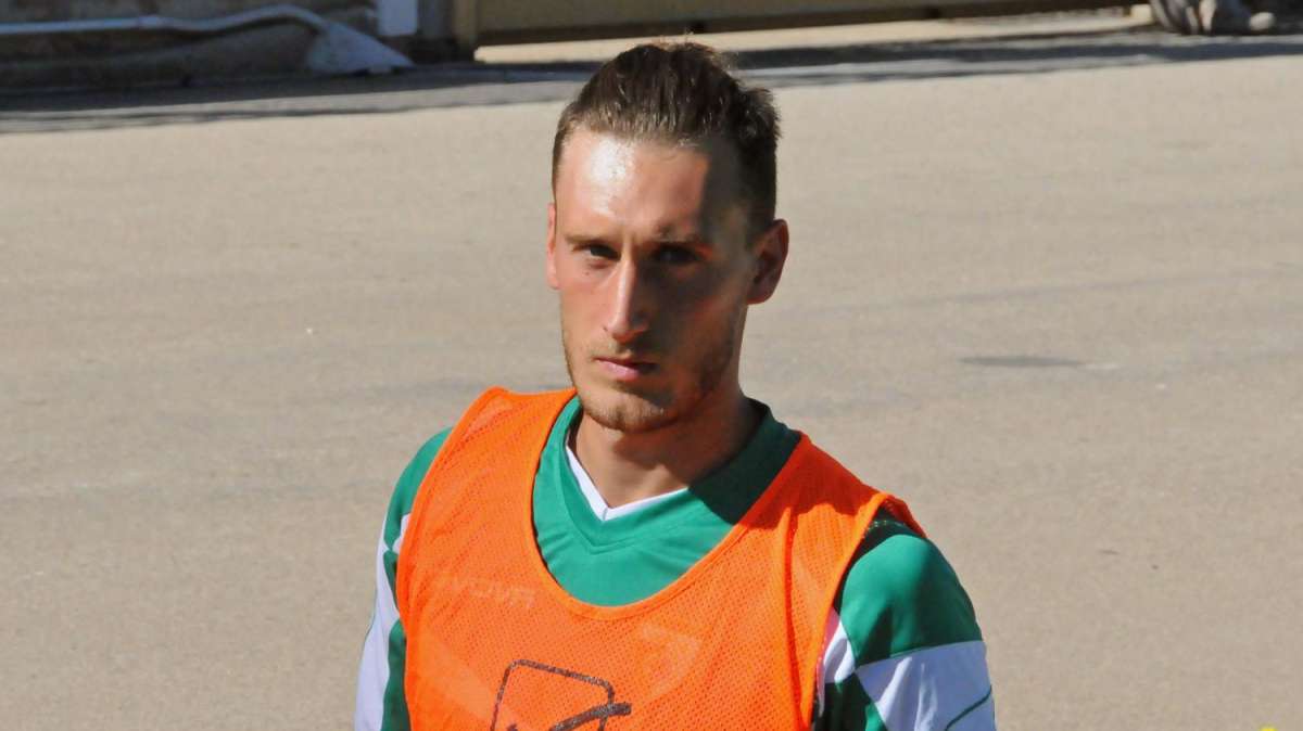 Giana Erminio, il contratto di Paleari