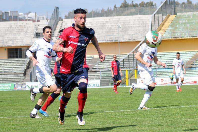 Fondi, colpo in attacco