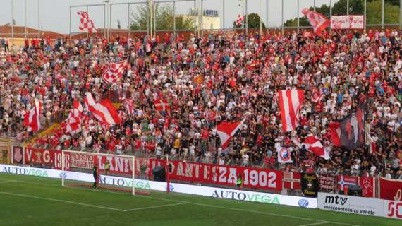 Fedelissimi Vicenza: "Sette anni di nulla. Ora basta, semaforo rosso"