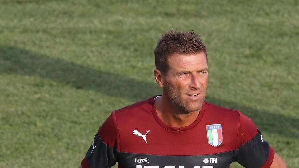 Il fatto della settimana - Condannato a vincere: Carrera scopre la Serie C