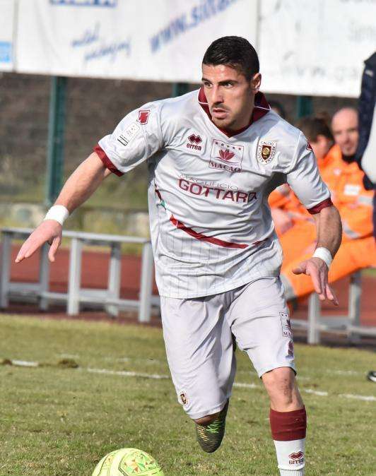 Catanzaro, l'attaccante può arrivare da Foggia