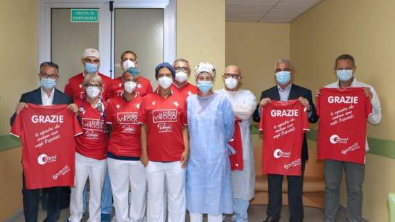 L'omaggio del Piacenza Calcio alla Terapia intensiva dell'ospedale
