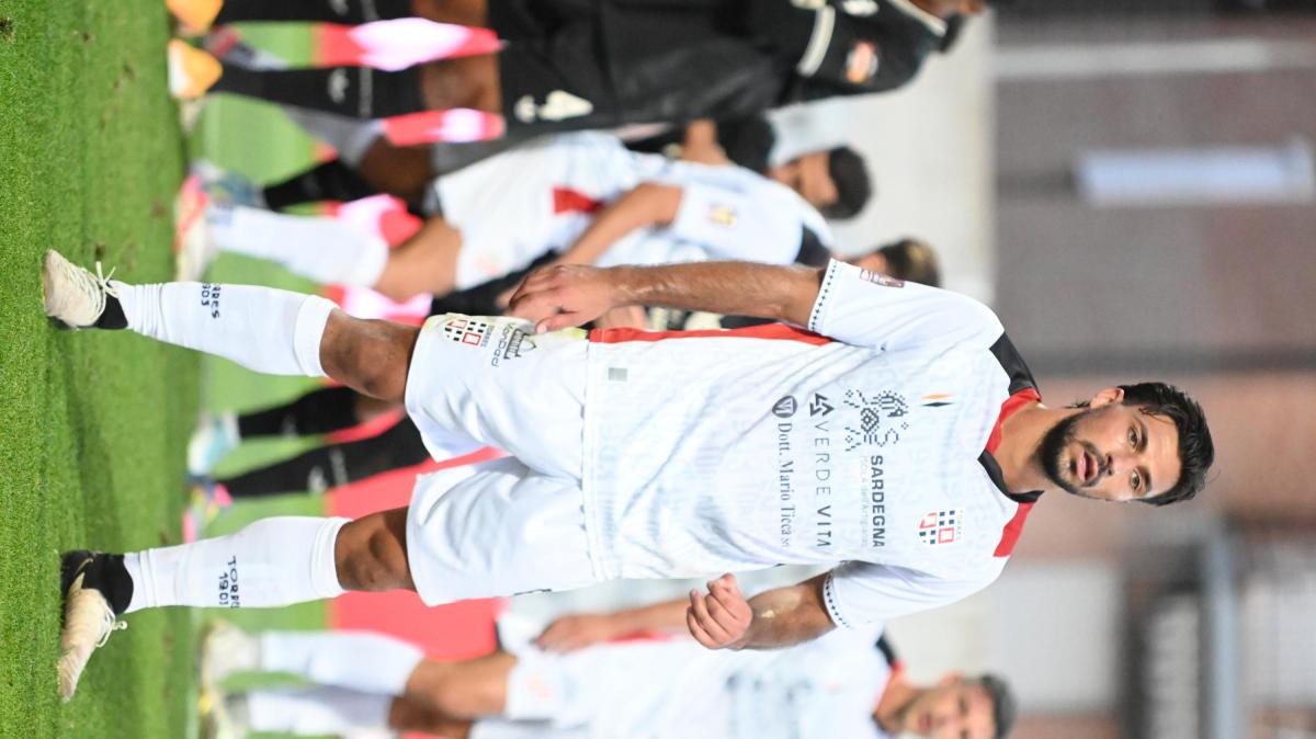 Crotone scatenato: dalla Torres c'è l'attaccante Musso