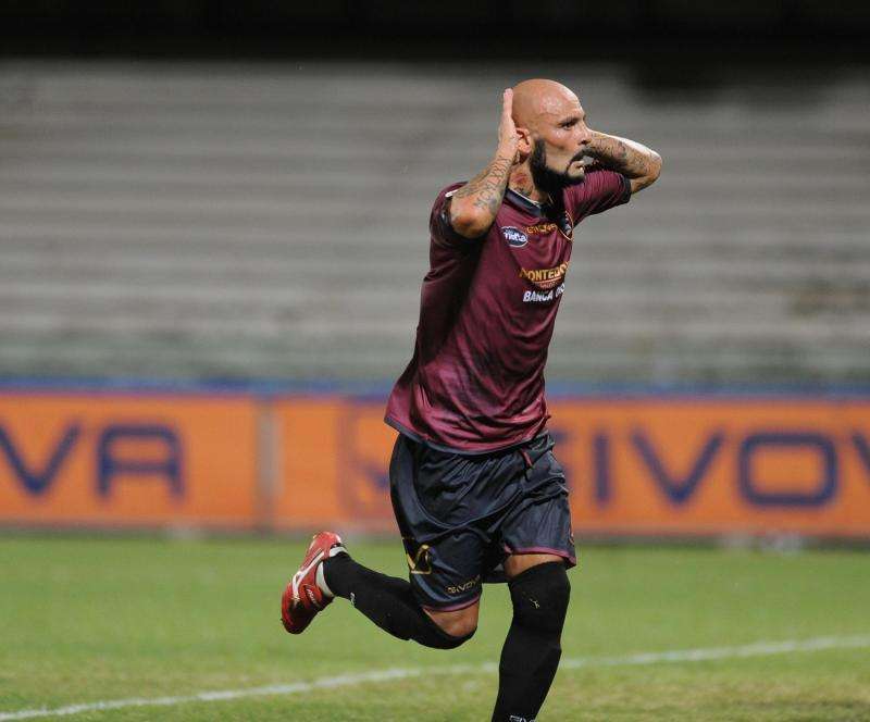 L'ex bomber Ciro Ginestra allenerà in Serie D