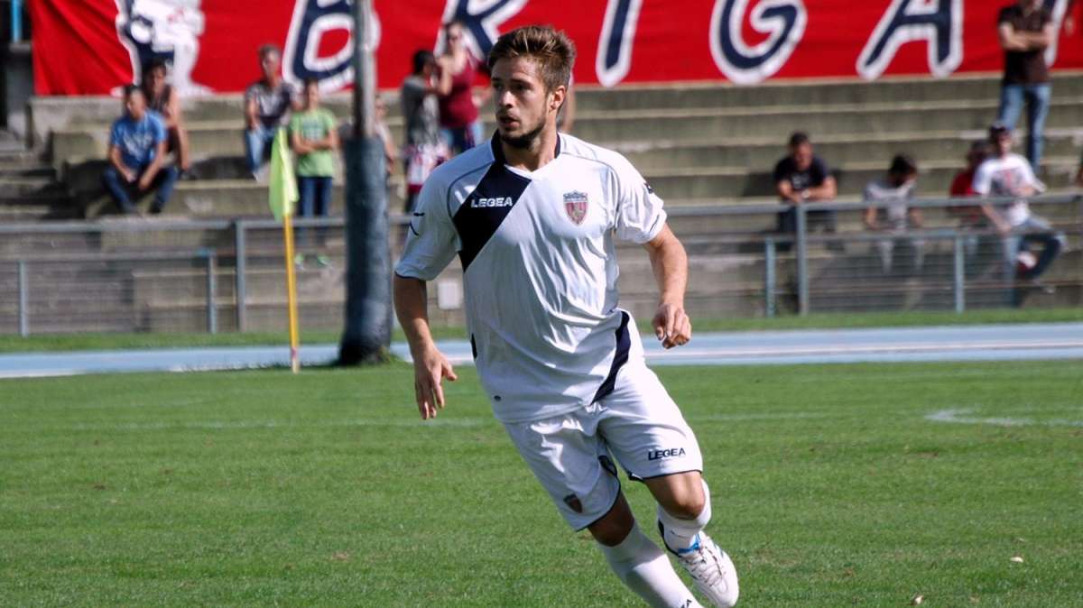 LIVE MILANO - Cosenza, ceduto un centrocampista in Prima Divisione