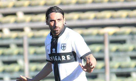 Parma, bomber Guazzo: "Rete dedicata alla mia famiglia"
