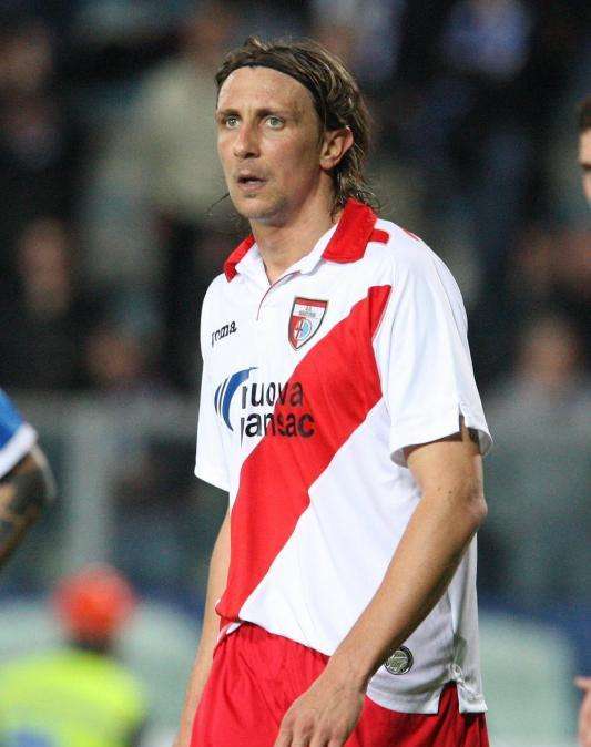 Cuneo, piace un difensore